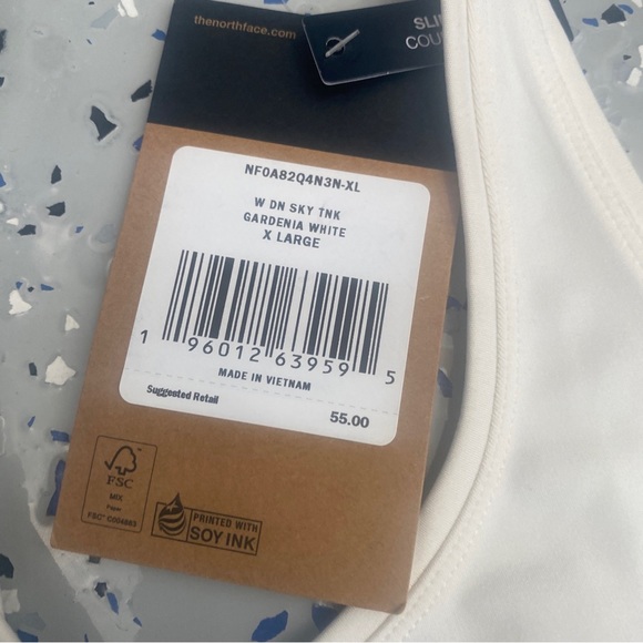 The North Face Women's Dune Sky Tank XL - Picture 3 of 4